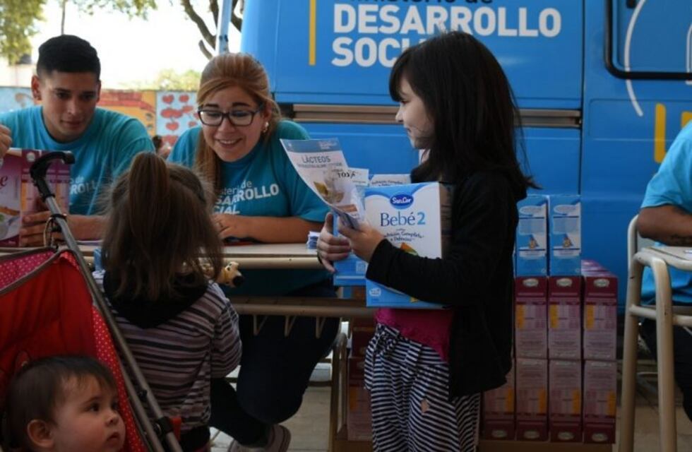La entrega de leche del programa "Más Leche, Más Proteínas se hará a domicilio