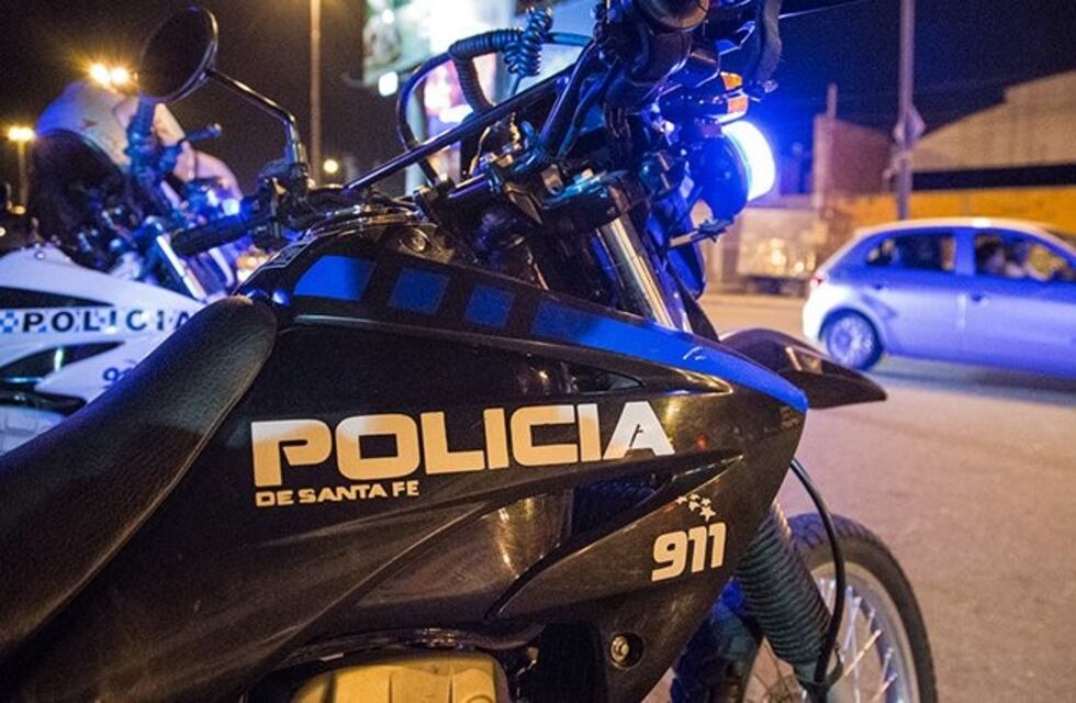 Fueron a investigar una muerte por siniestro vial y encontraron a la víctima apuñalada