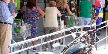 comercios y supermercados de mendoza