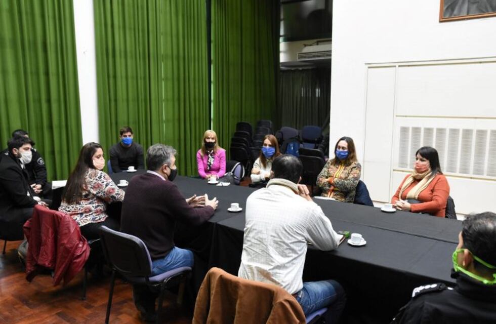 Reunión por menores en conflicto por la ley penal