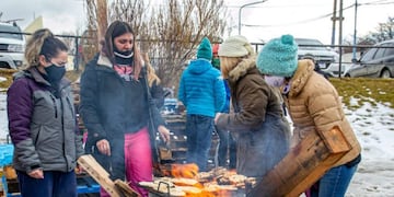 Empleados del IPV se manifestaron frente a la sede de Ushuaia\u002E (04/09/2020)