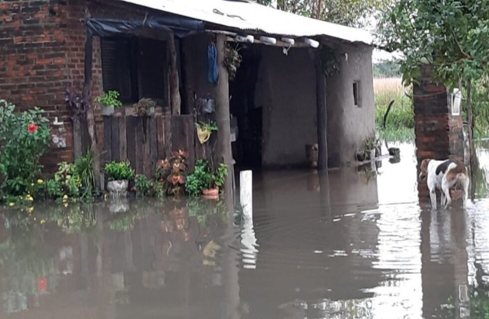 Itatí: llovió 200 milímetros y evacuaron a siete familias rurales