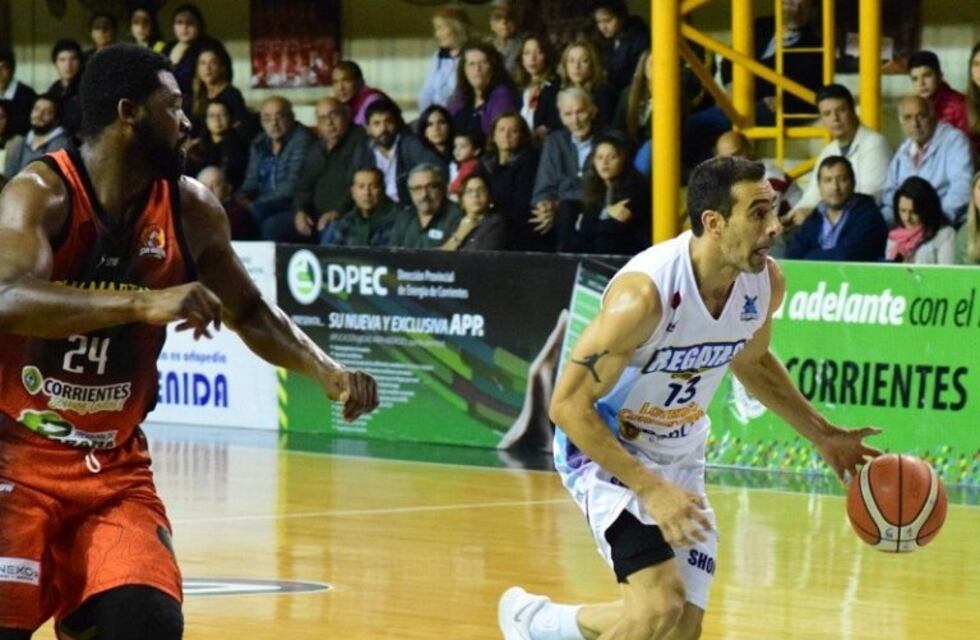 Regatas Corrientes pasó a los cuartos de final