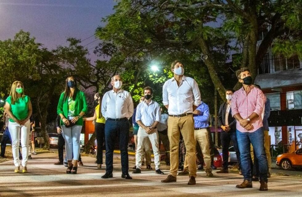 Brilla con nuevo esplendor el escudo de Posadas que celebra sus 150 años