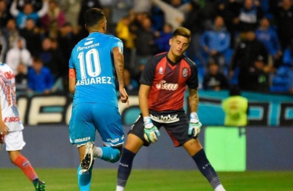Matías Suárez rechazó otra oferta del Curitiba