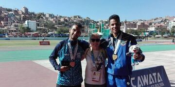 El oro quedó para el venezolano Lucirio Garrido, y la plata fue para el colombiano Jelssin Robledo Mena\u002E