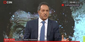 Reapareció Daniel Scioli y afirmó: “Vamos a contramano del mundo”