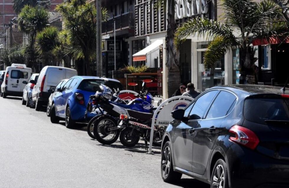 Vecinos de calle Alem se oponen al regreso de bares y restaurantes
