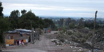 Tiroteos entre dos bandas aterrorizan a vecinos de un barrio de Godoy Cruz