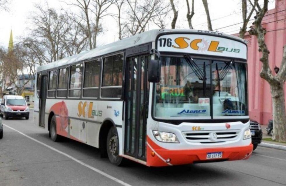 Un paro por tiempo indeterminado afecta al transporte público en San Luis
