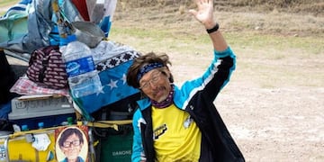 Un caminante japonés en Santa Rosa (El Diario)