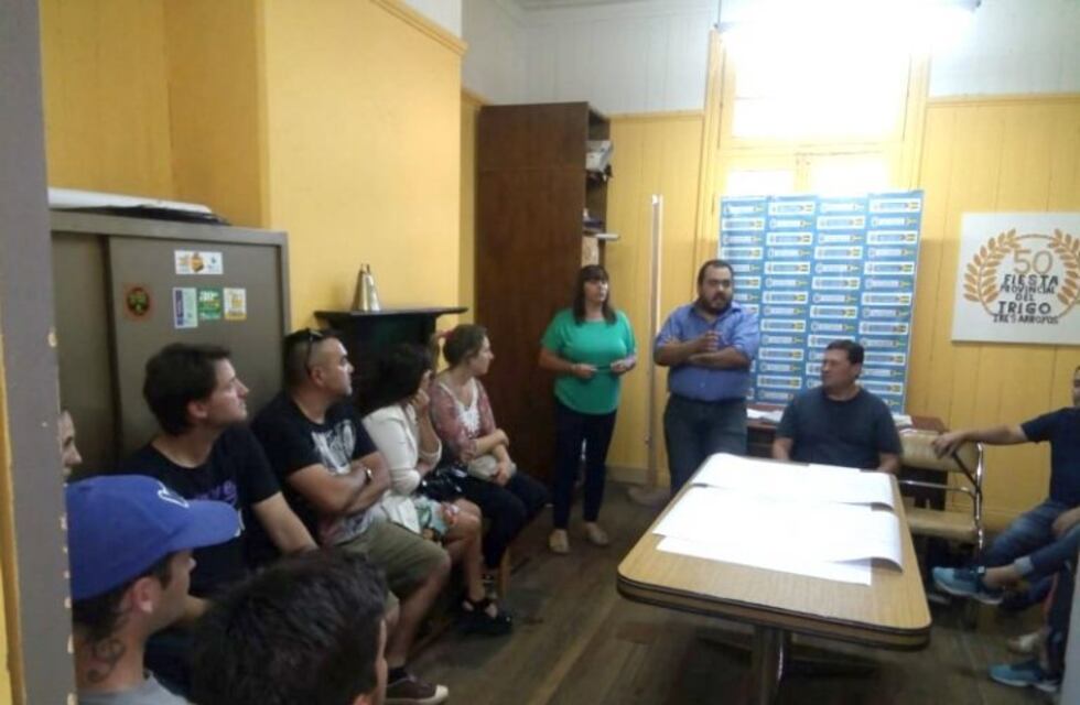 Los productores de cerveza locales se reunieron con vistas al Patio Cervecero de la Fiesta del Trigo