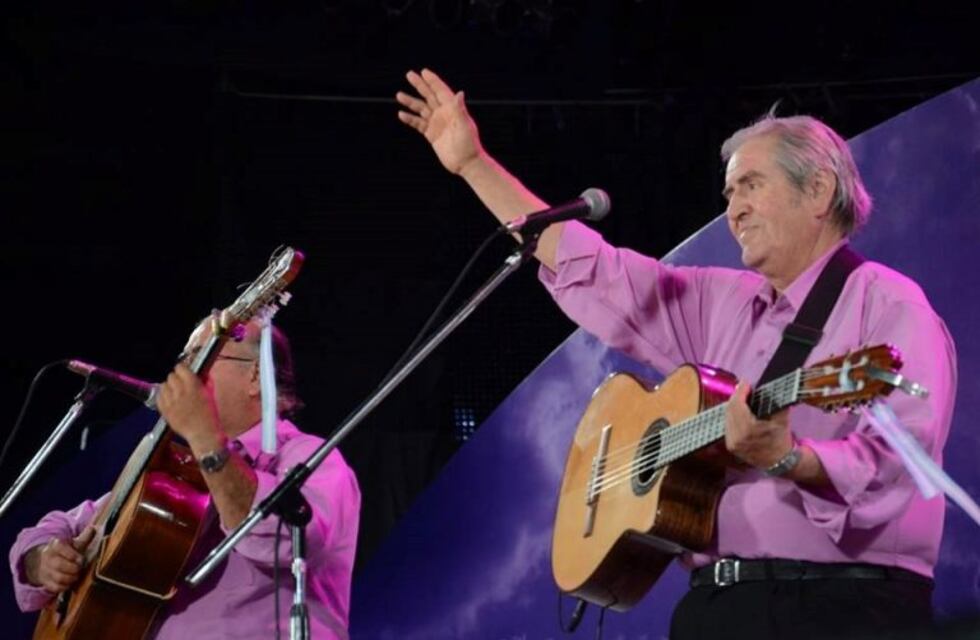 Homenaje a Cacace-Aliaga en Radio Nacional Buenos Aires