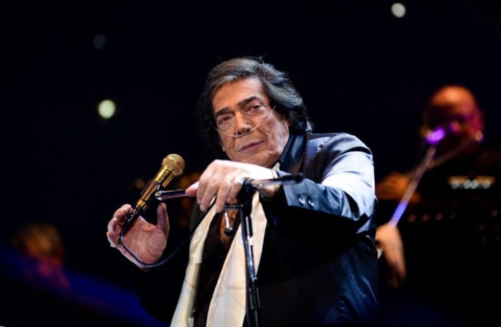 Los famosos despidieron a Cacho Castaña en las redes sociales