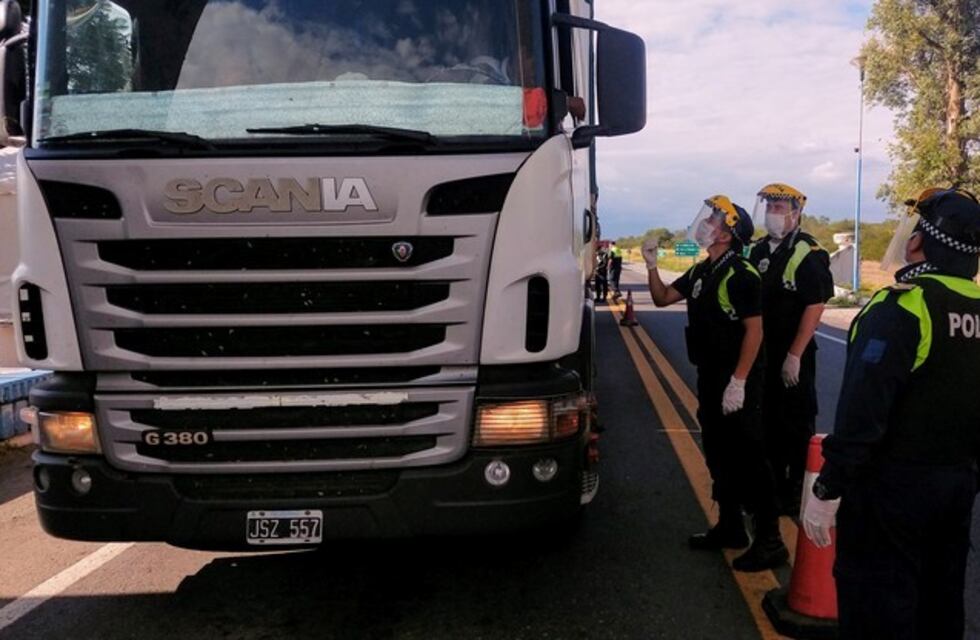 El gobierno provincial sigue sin dar respuesta al pedido de test rápidos y gratuitos para los camioneros
