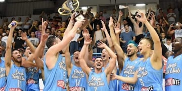 Oberá Tenis Club con Juani Rodríguez como MVP