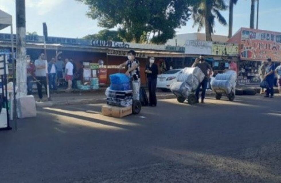 Cierran temporalmente el delivery de frontera que se abrió recientemente entre Paraguay y Brasil