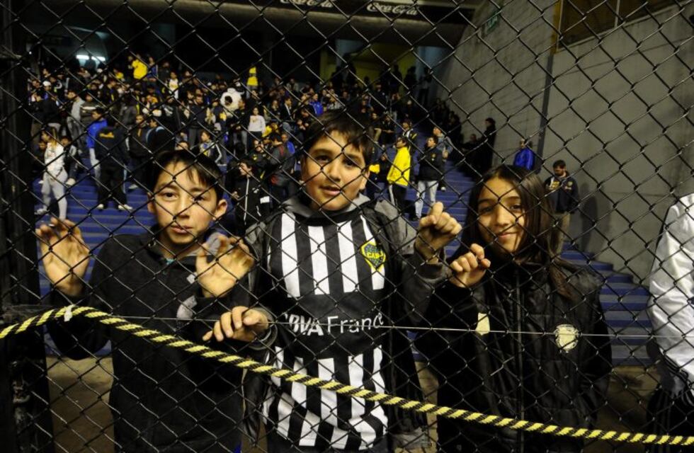 Superclásico y bullying: cómo afectan a los chicos las burlas por fútbol