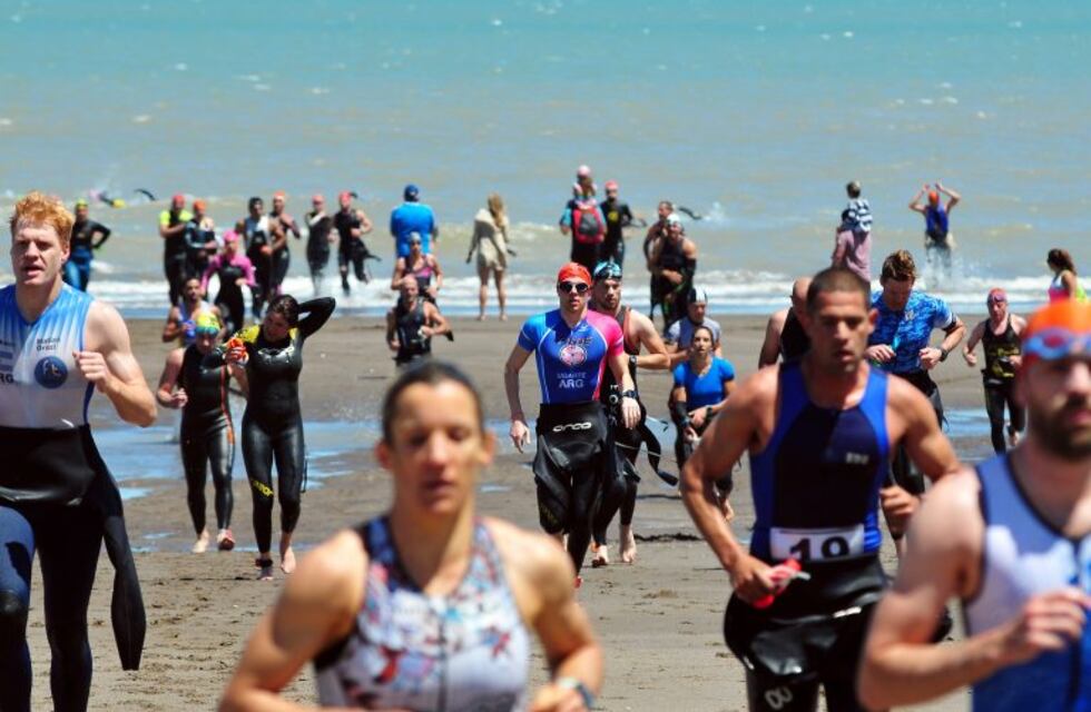 Encuentro de Nadadores de Aguas Frías en Monte Hermoso