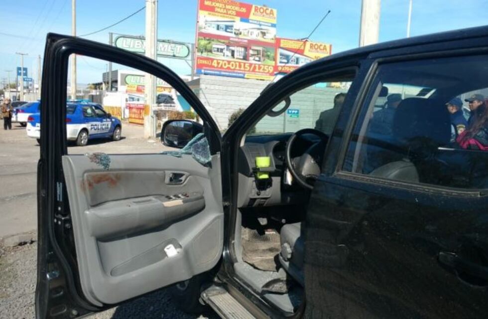 Retiró dinero de una financiera, lo siguieron y le pegaron dos balazos en un intento de robo