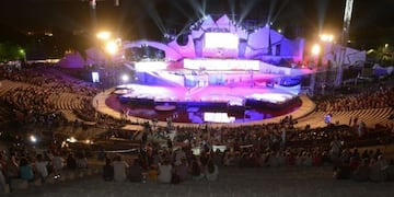 En estos momentos la repeticiu00f3n del acto central de la Vendimia se estu00e1 llevando a cabo.