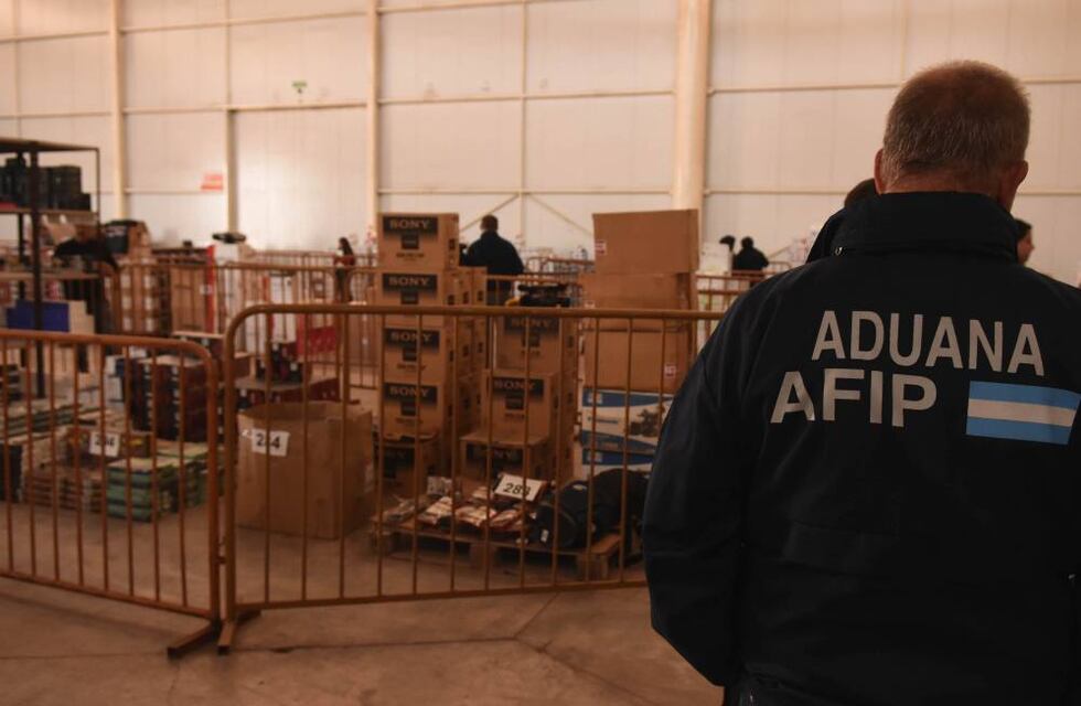 Contrabando en Tierra del Fuego: procesan a empresario y a despachante de aduana