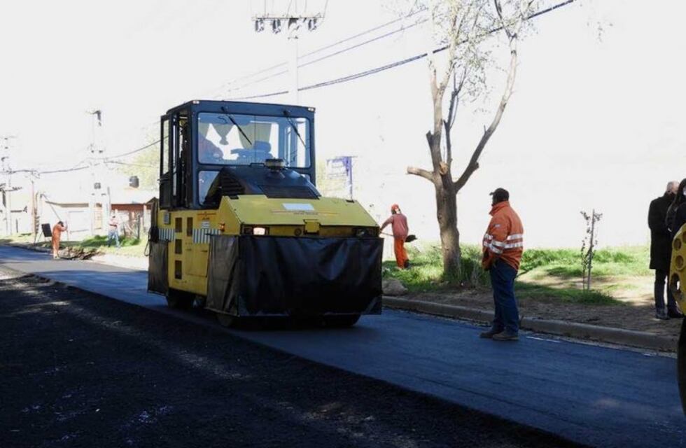 Punta Alta: finalizó la obra de pavimentación de calle Roca en barrio Gaudi