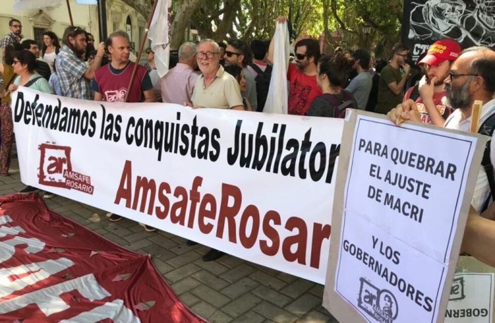 Desobligaron a los docentes de escuelas públicas por la marcha contra el ajuste
