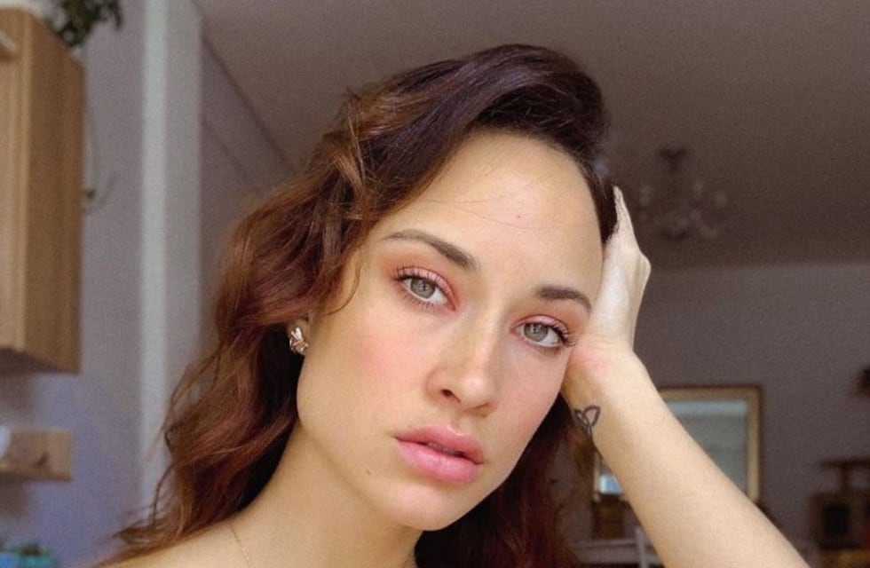 Camila Cavallo redobló la apuesta y posó en ropa interior tras las fotos de Mariano Martínez