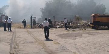 Incendio en la Base Naval Puerto Belgrano
