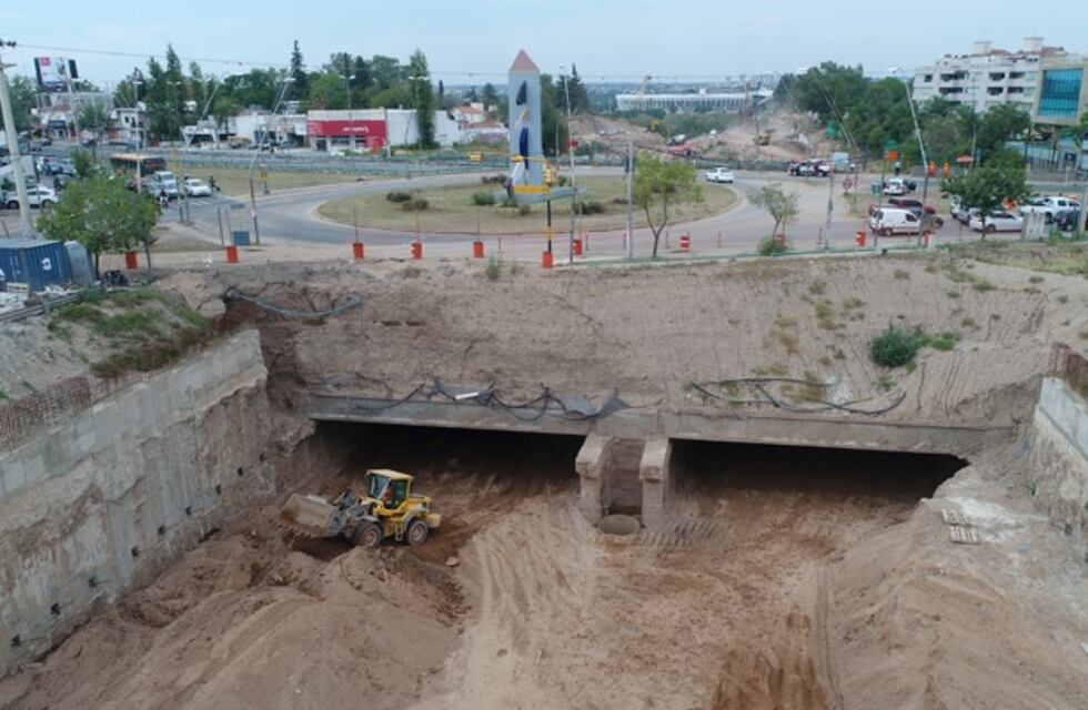 El túnel de la Mujer Urbana llevará el nombre del intendente Martí