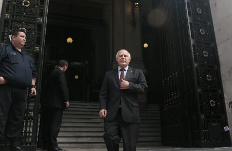 Lifschitz pidió que Nación envíe a las provincias el excedente de retenciones
