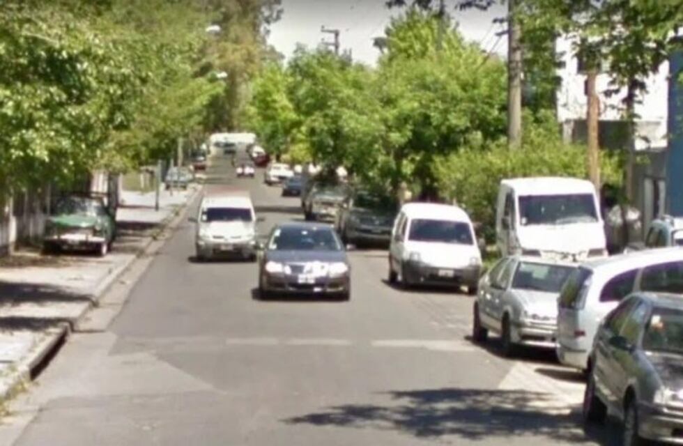 Una mujer policía se defendió a los tiros de un robo e hirió al ladrón en los testículos