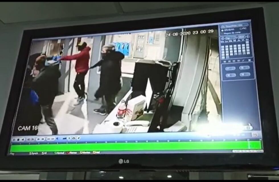 Asaltaron una estación de servicio y todo quedó registrado