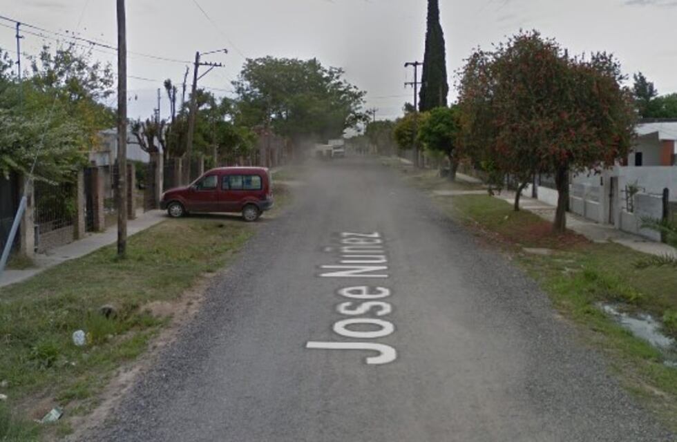 Delincuentes armados asaltaron a un peluquero cuando estaba por abrir el local