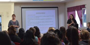 Se brindan talleres gratuitos de Primeros Auxilios y RCP a maternales