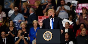 YOUNGSTOWN, OH - JULY 25: U\u002ES\u002E President Donald Trump addresses a rally at the Covelli Centre on July 25, 2017 in Youngstown, Ohio\u002E The rally coincides with the Senates vote on GOP legislation to repeal and replace the Affordable Care Act\u002E   Justin Merriman/Getty Images/AFP\n== FOR NEWSPAPERS, INTERNET, TELCOS & TELEVISION USE ONLY ==