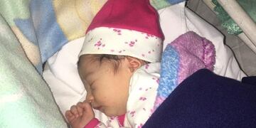 Maylén, la primera bebé en Rafaela del 2020 (fuente: LT28)