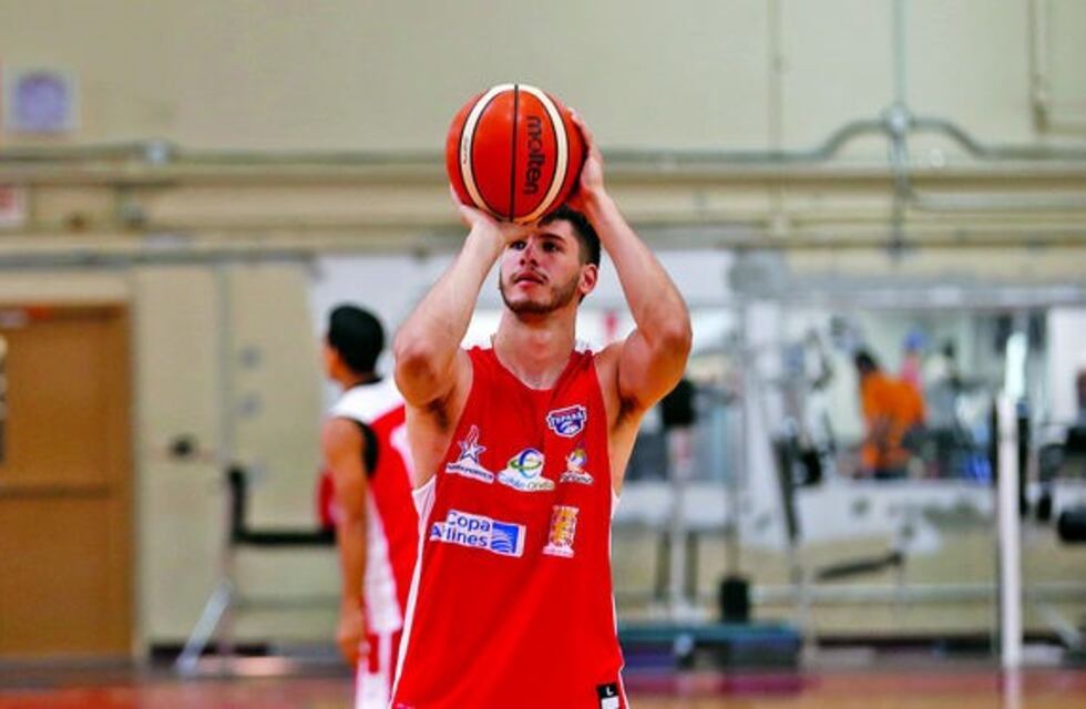 Llegó el primer refuerzo de Bahía Basket