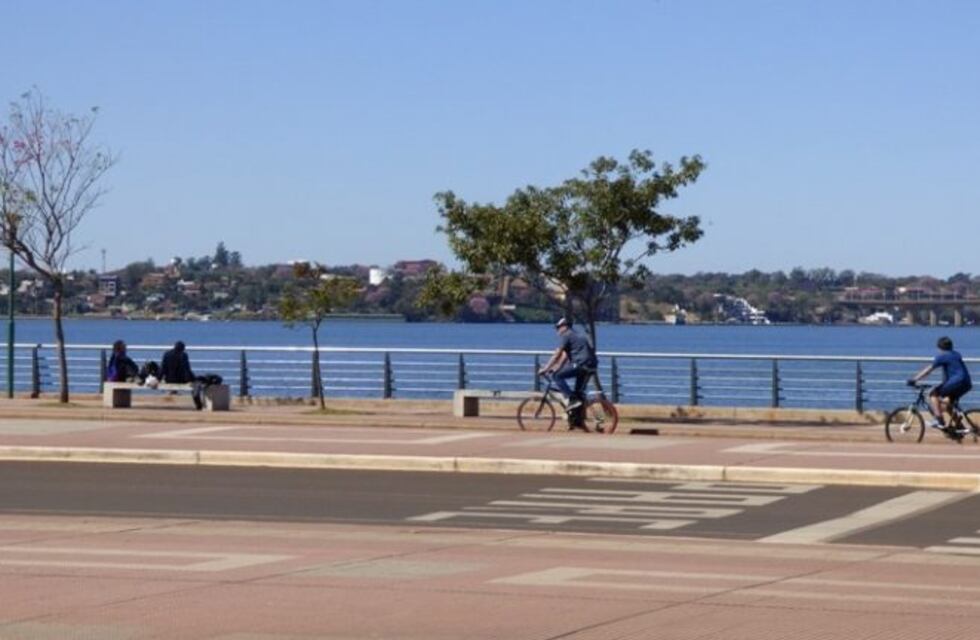 En Posadas el clima primaveral y en pleno otoño esperan más calor