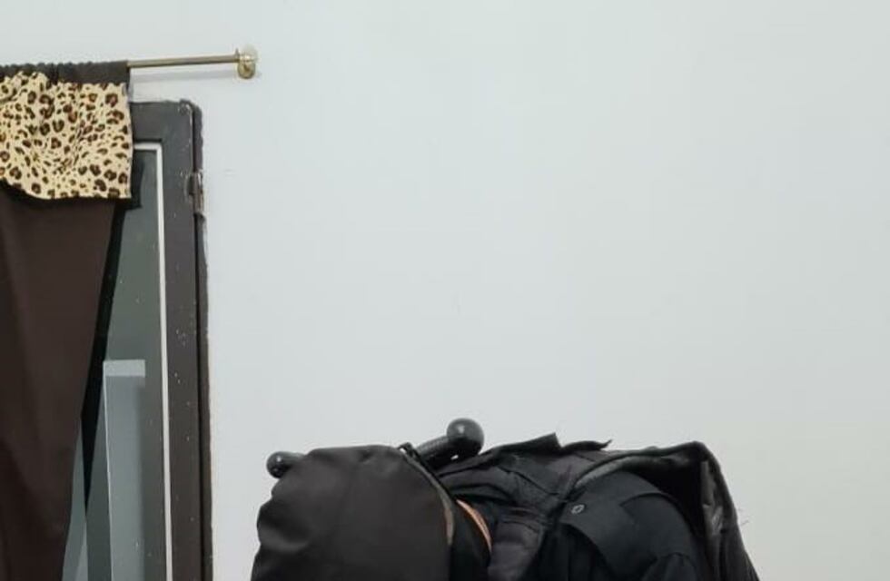 Recuperan un celular que había sido robado de adentro de una casa