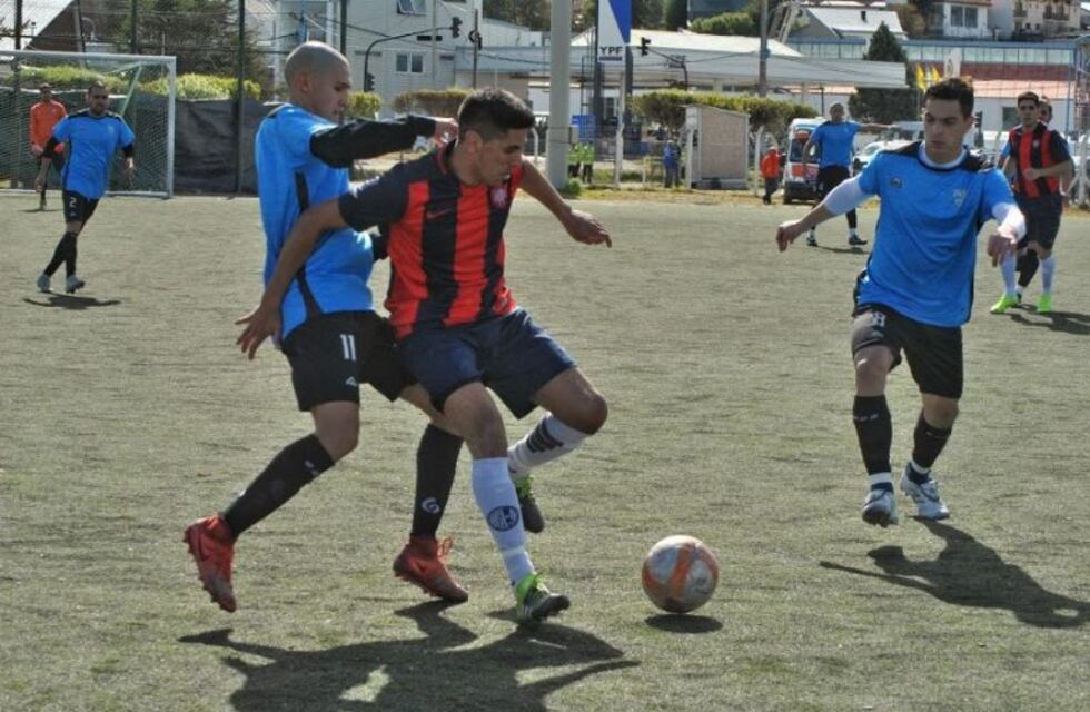 Los Cuervos se preparan para el debut en la segunda fase del Regional