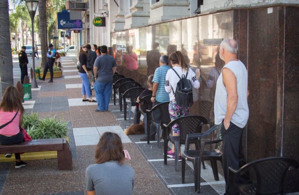 El ejecutivo municipal busca modificar las tasas a entidades bancarias y financieras