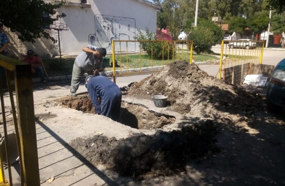 Corte de calle en Río Colorado al 700 por reparación de pluviales