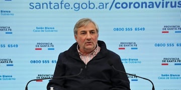 Michlig mencionó que Santa Fe analiza pedir la conciliación obligatoria para evitar el paro de médicos del lunes\u002E