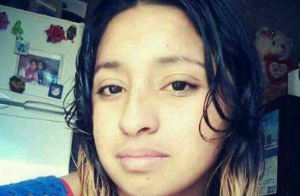 Desesperada búsqueda de una mendocina de 16 años en Bahía Blanca