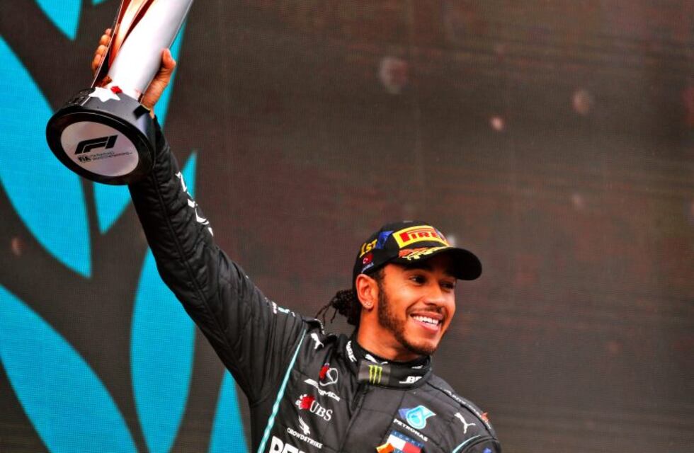 Lewis Hamilton, un campeón que genera divisiones en Reino Unido