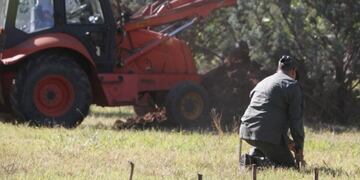 Gendarmería comenzó con las excavaciones en el Instituto Antonio Próvolo, de Luján de Cuyo\u002E