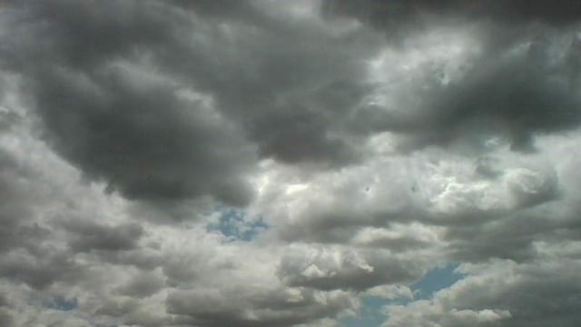 Domingo inestable. Foto de archivo