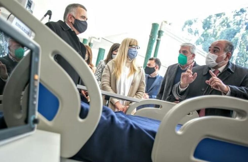 Con aportes de los tres poderes del Estado salud incorporó equipos